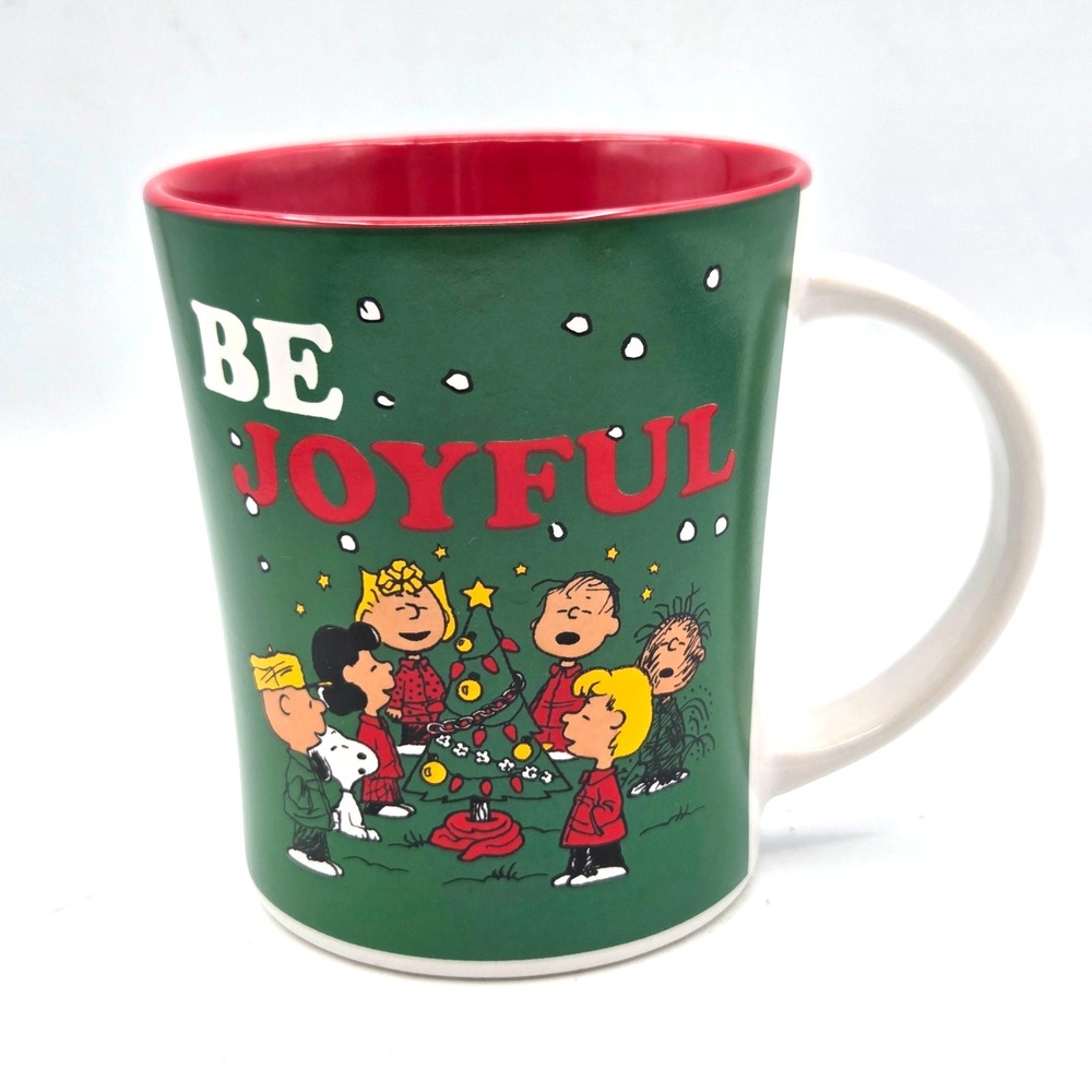 Peanuts Charlie Brown & Gang "Be Joyful" Christmas Ceramic Coffee Mug